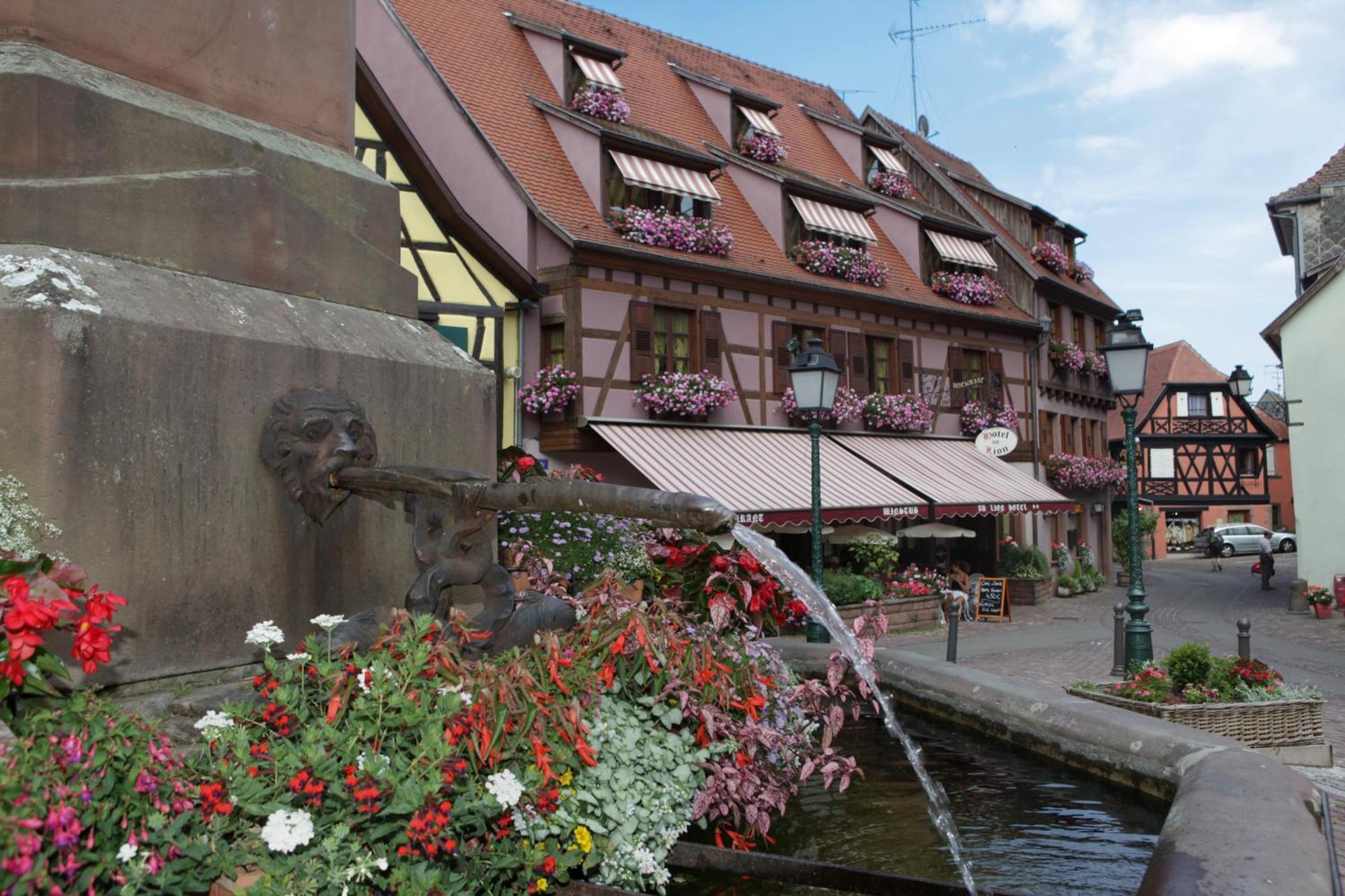 Hotel Au Lion Ribeauville  Exterior photo